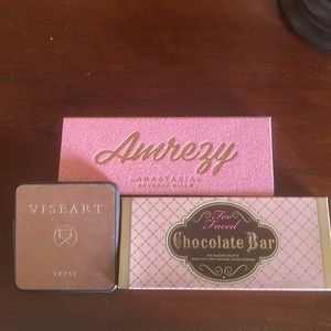 Lot of Eye Palettes